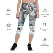 Abstract Octopus - Capri Leggings