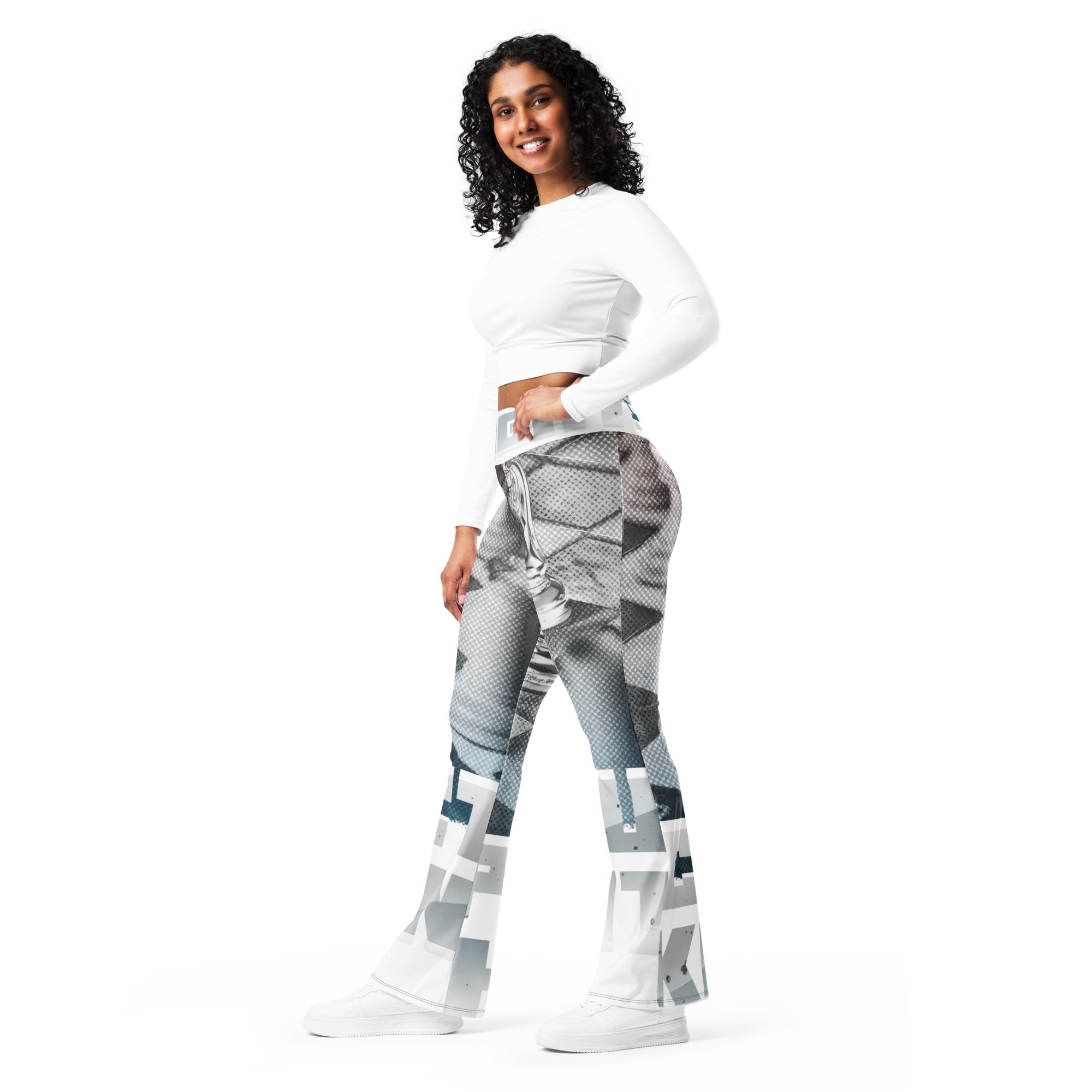 Octopus Knight - Flare leggings